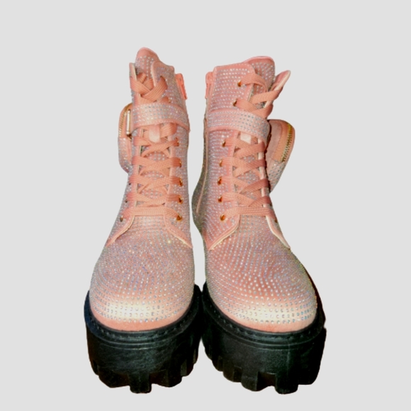 RHINESTONE ☆ CLUB STOMPS ☆ POUCH STRAP ☆ BLUSH LUG BOOTS ☆ NWT - Picture 8 of 12